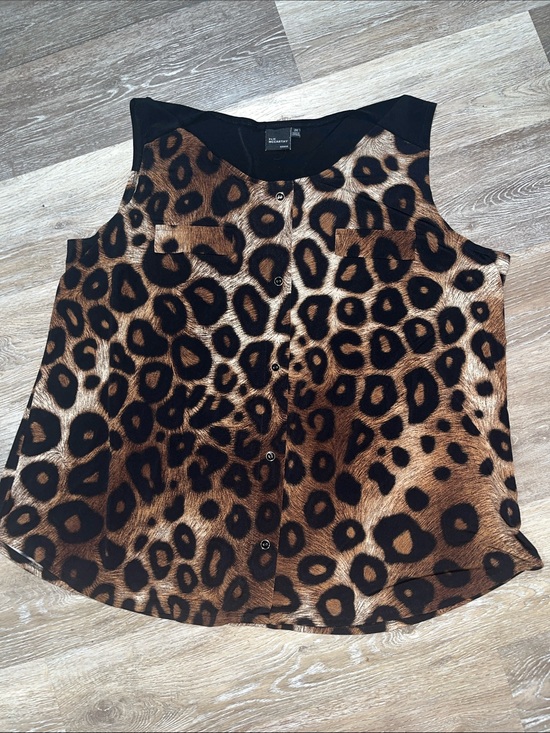 Elie Mccarthy Tops - 2X Sleeveless Leopard Print Button-Front Tank - Brown/Black